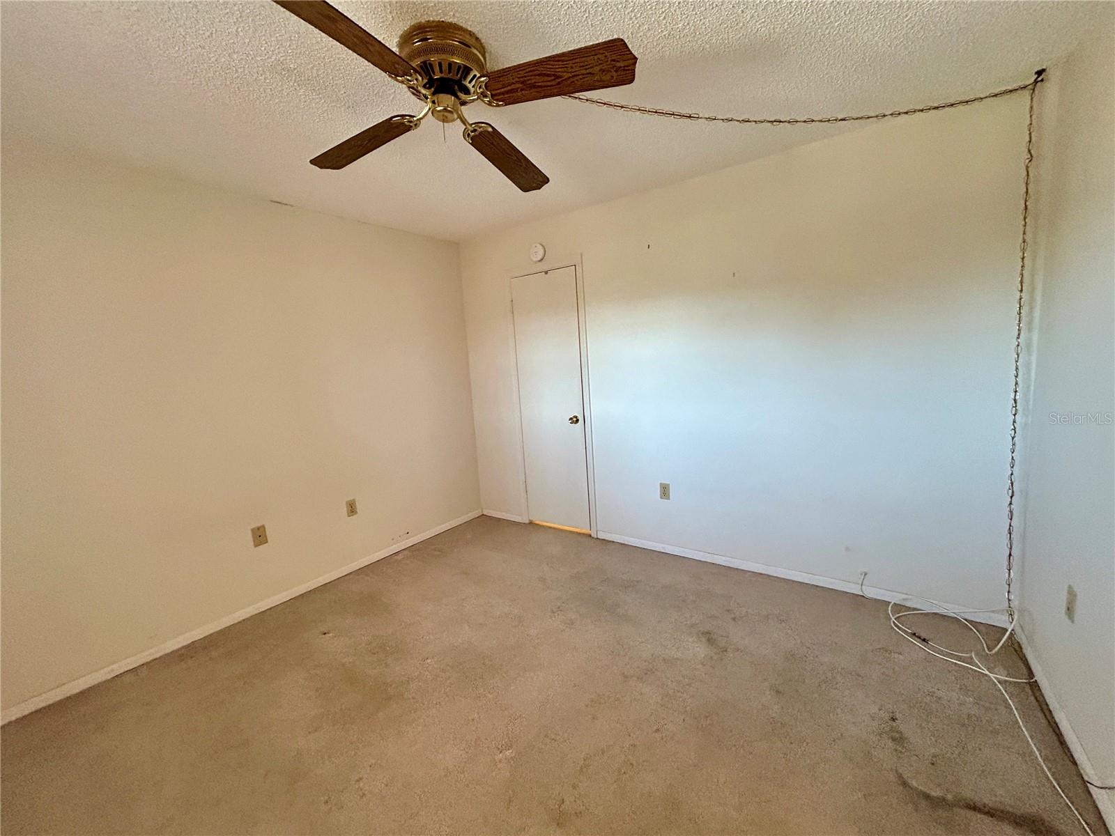 TB8450197 Property Photo