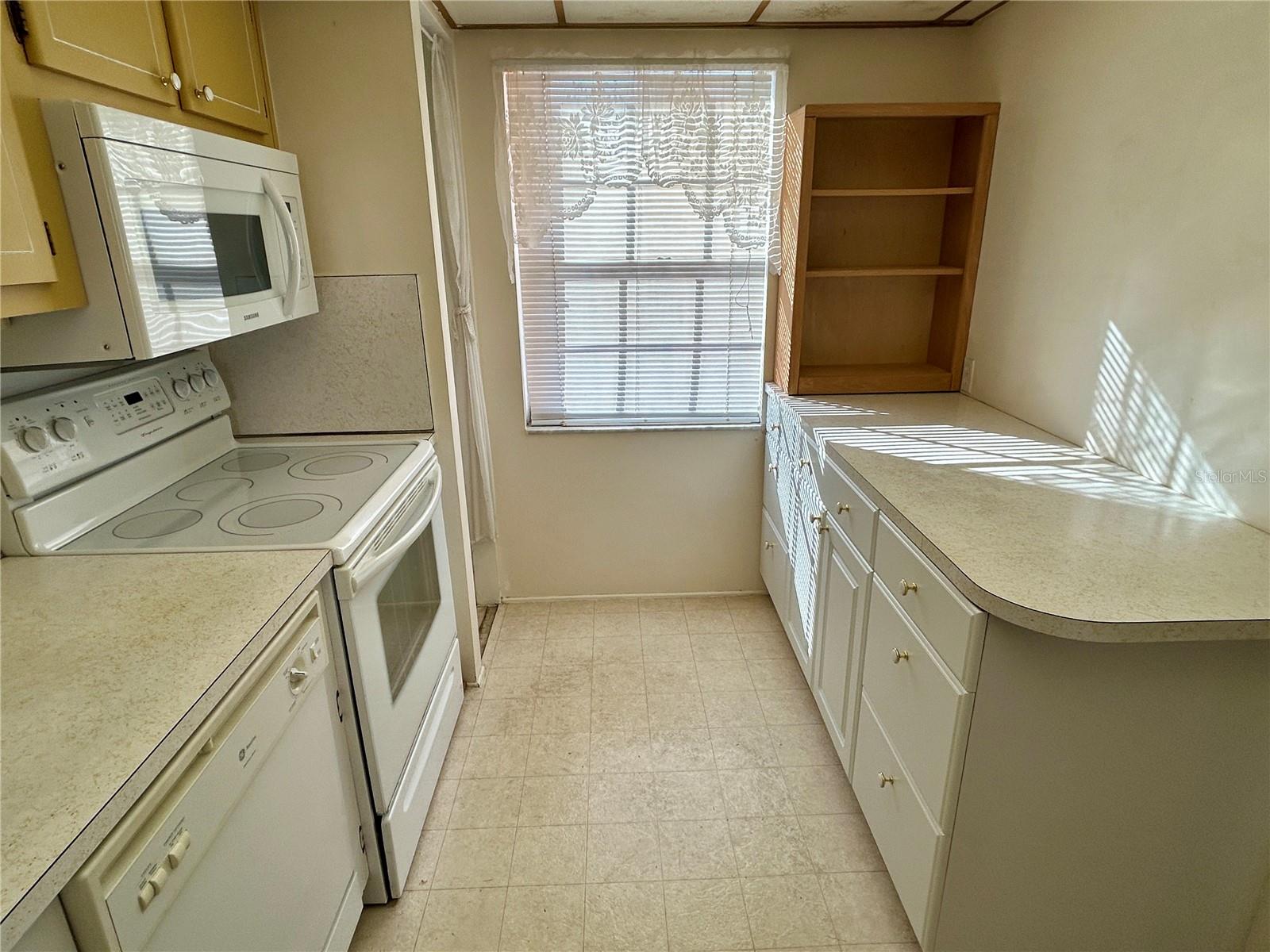 TB8450197 Property Photo