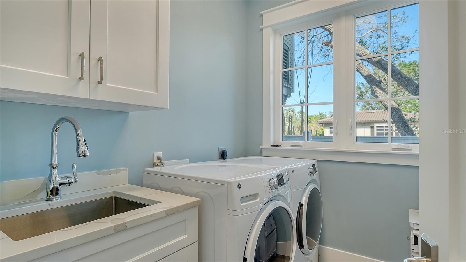 A4672868 Property Photo