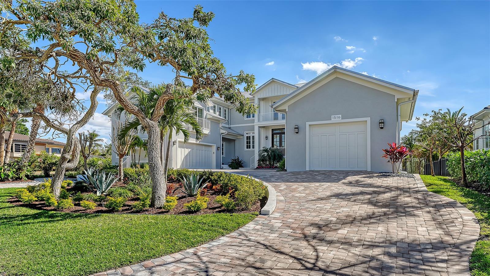 A4672868 Property Photo