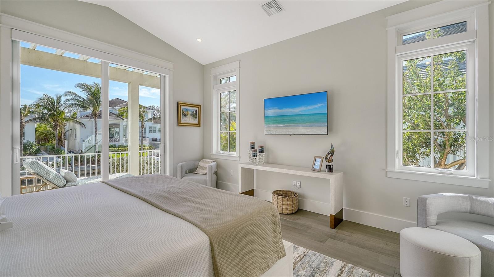 A4672868 Property Photo