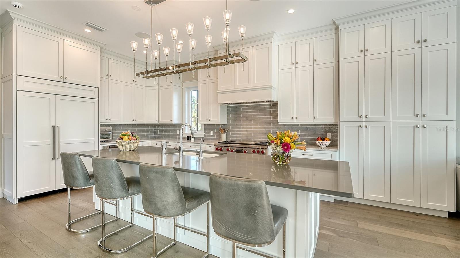 A4672868 Property Photo