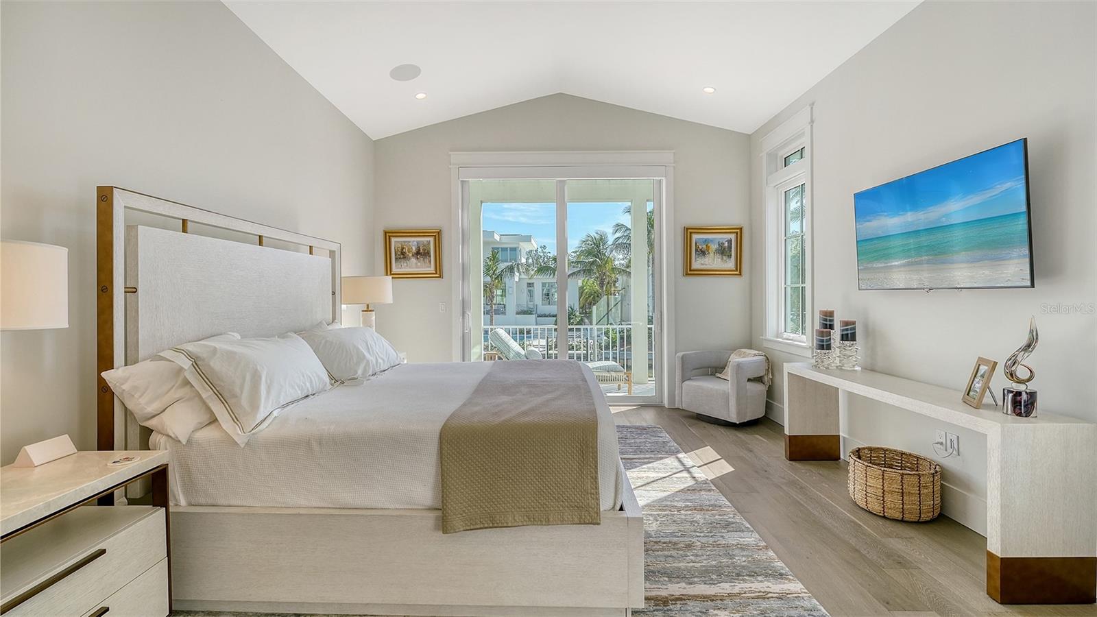 A4672868 Property Photo