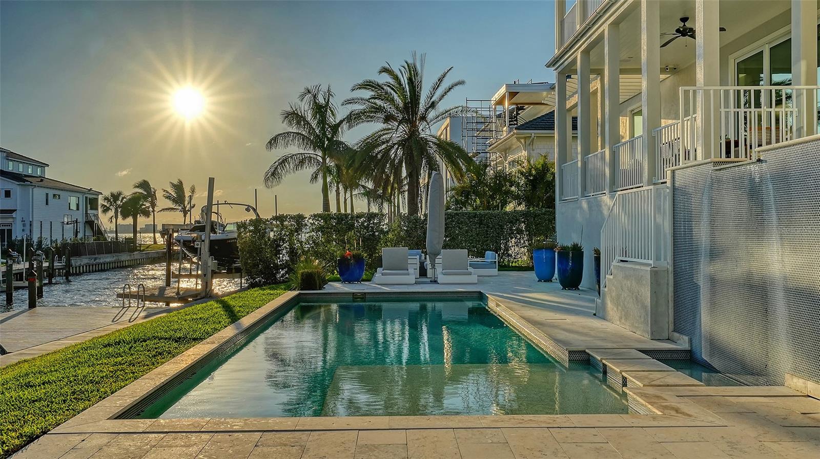 A4672868 Property Photo