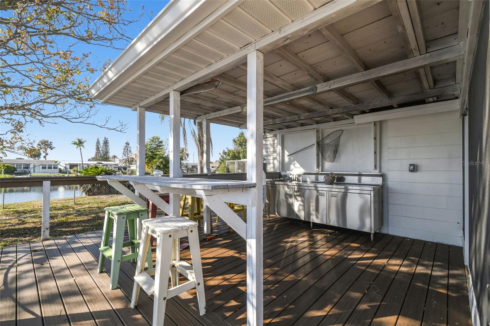 fish cleaning station