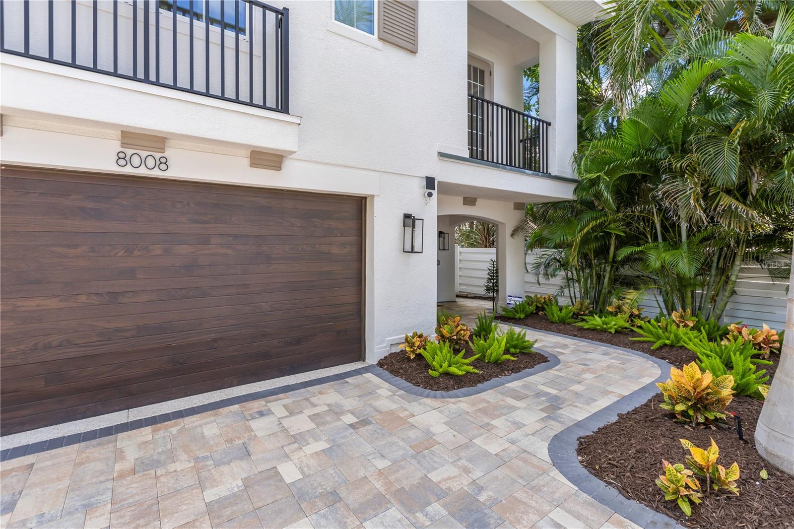 A4672889 Property Photo