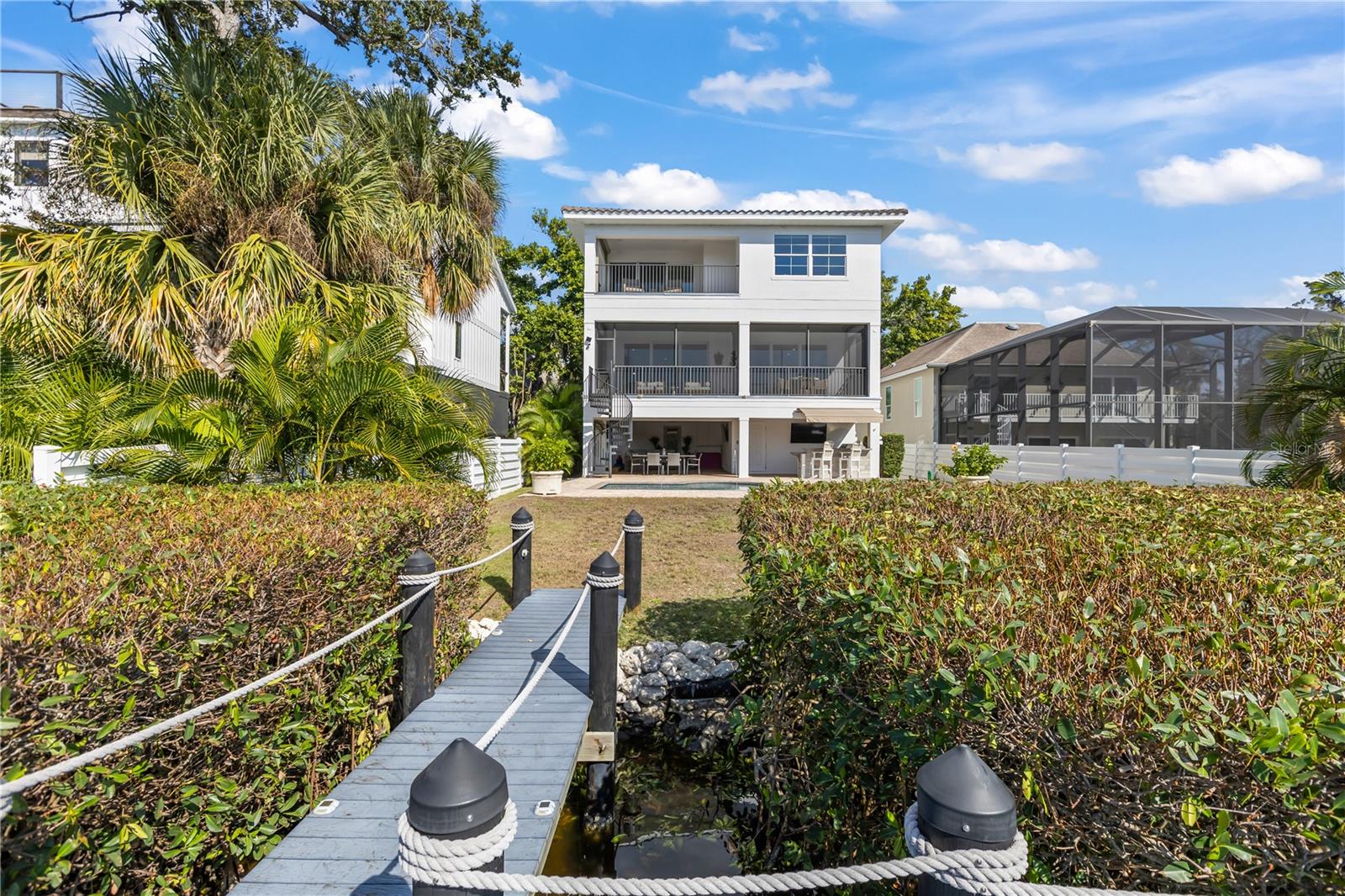 A4672889 Property Photo