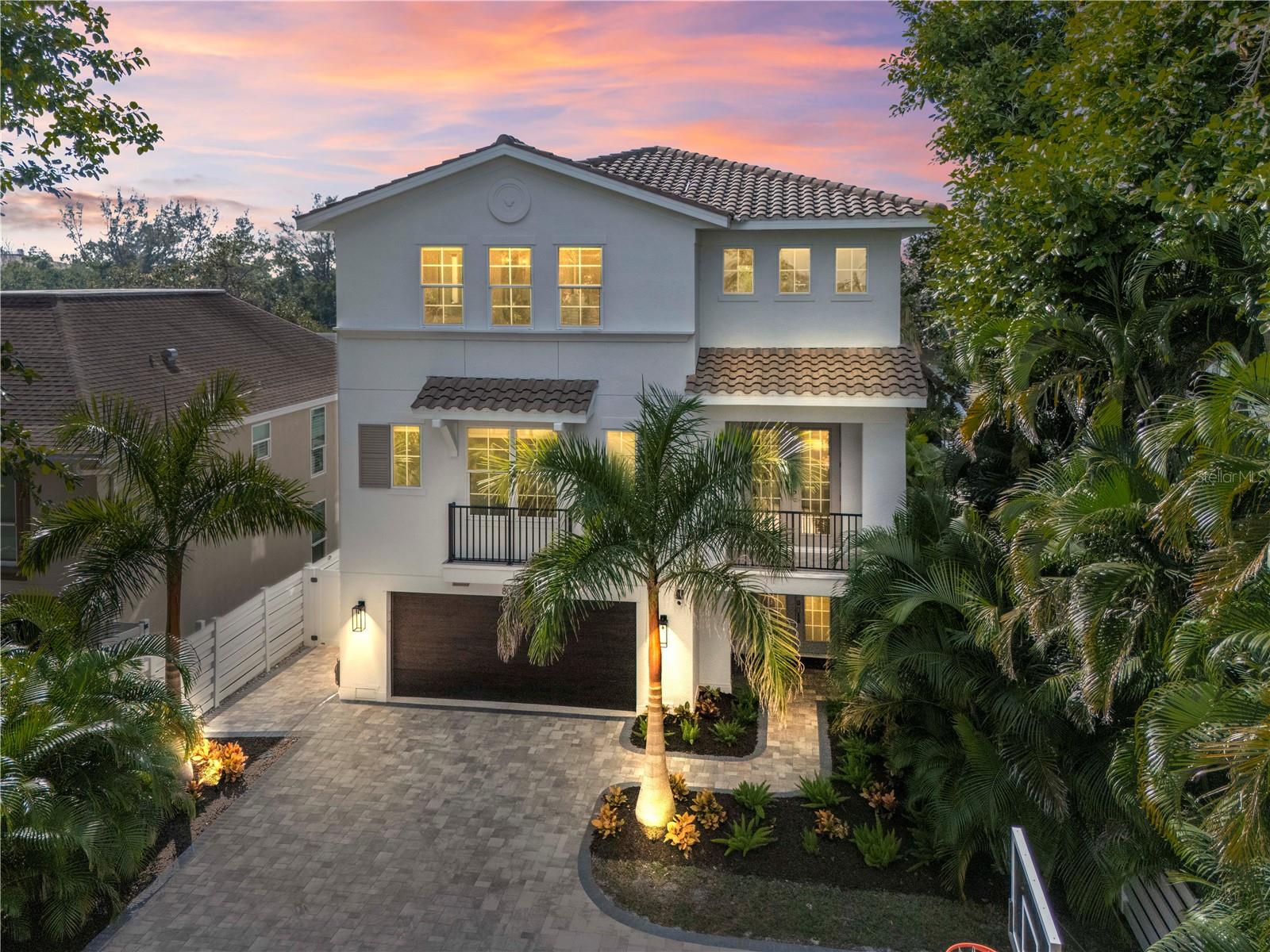 A4672889 Property Photo