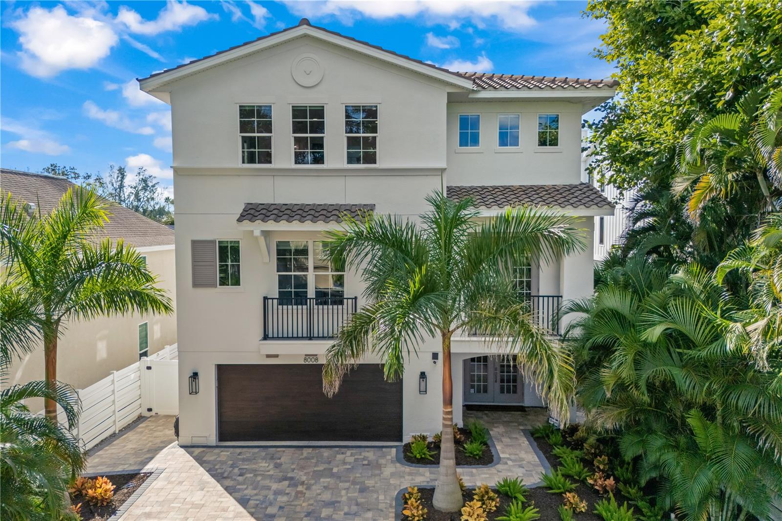 A4672889 Property Photo