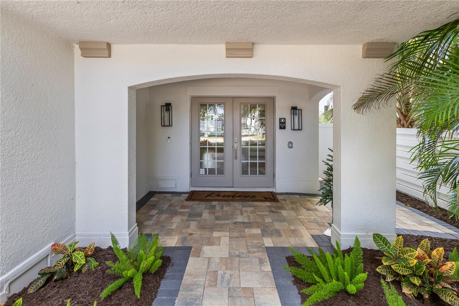 A4672889 Property Photo