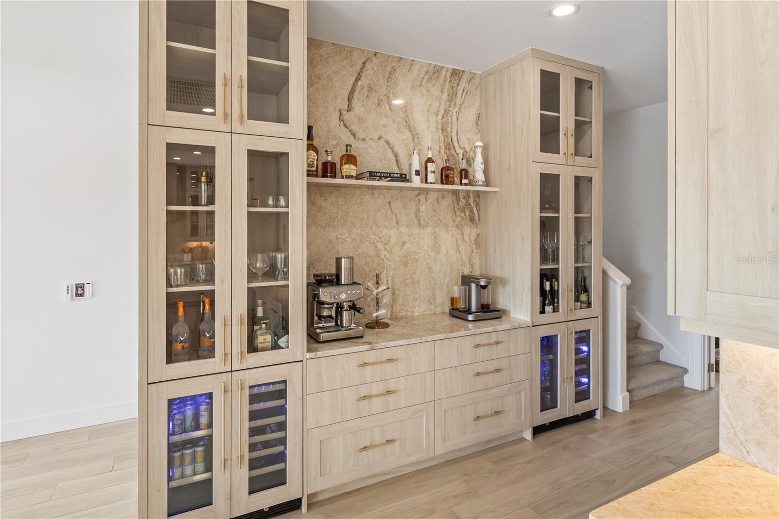 A4672889 Property Photo