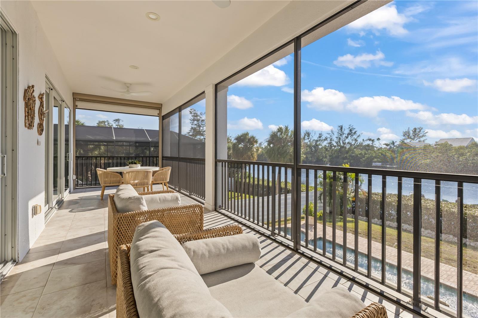 A4672889 Property Photo