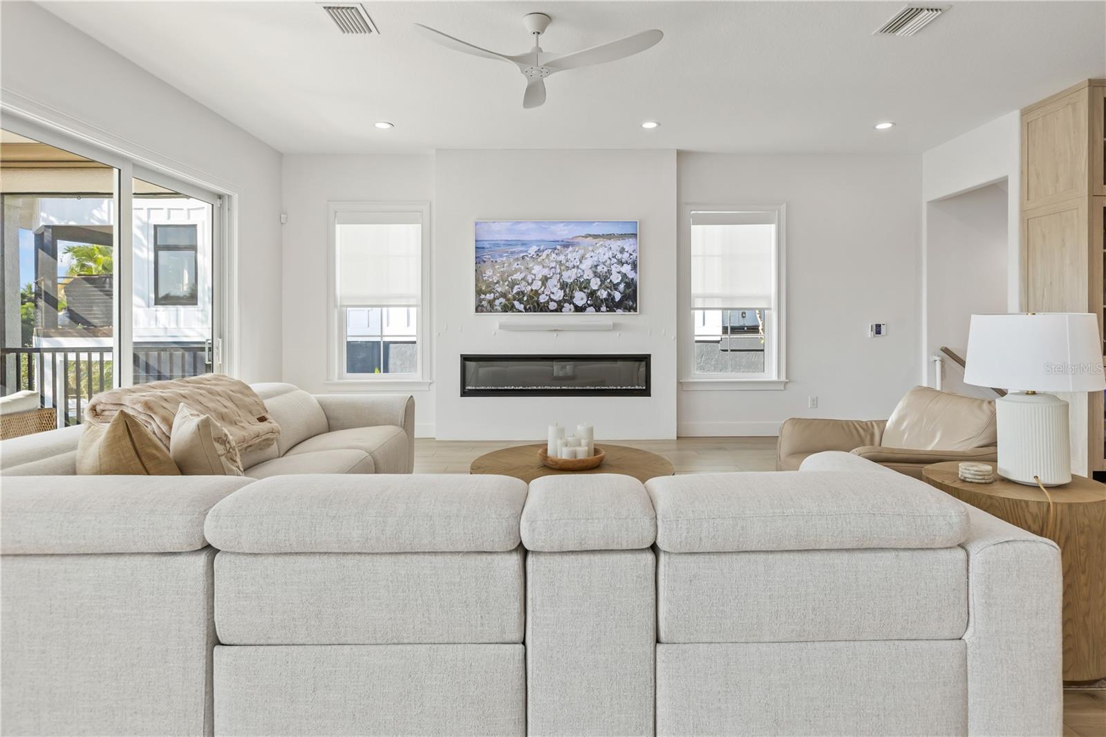 A4672889 Property Photo