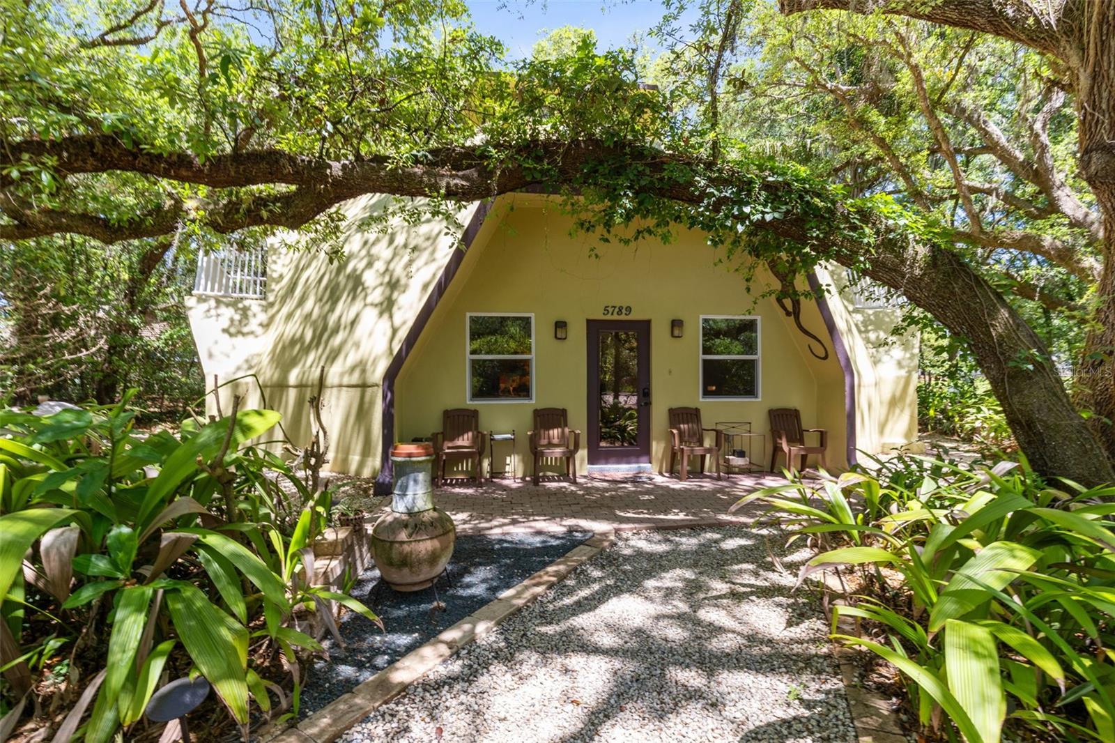 5789 N APOPKA VINELAND RD, ORLANDO, FL, 32818