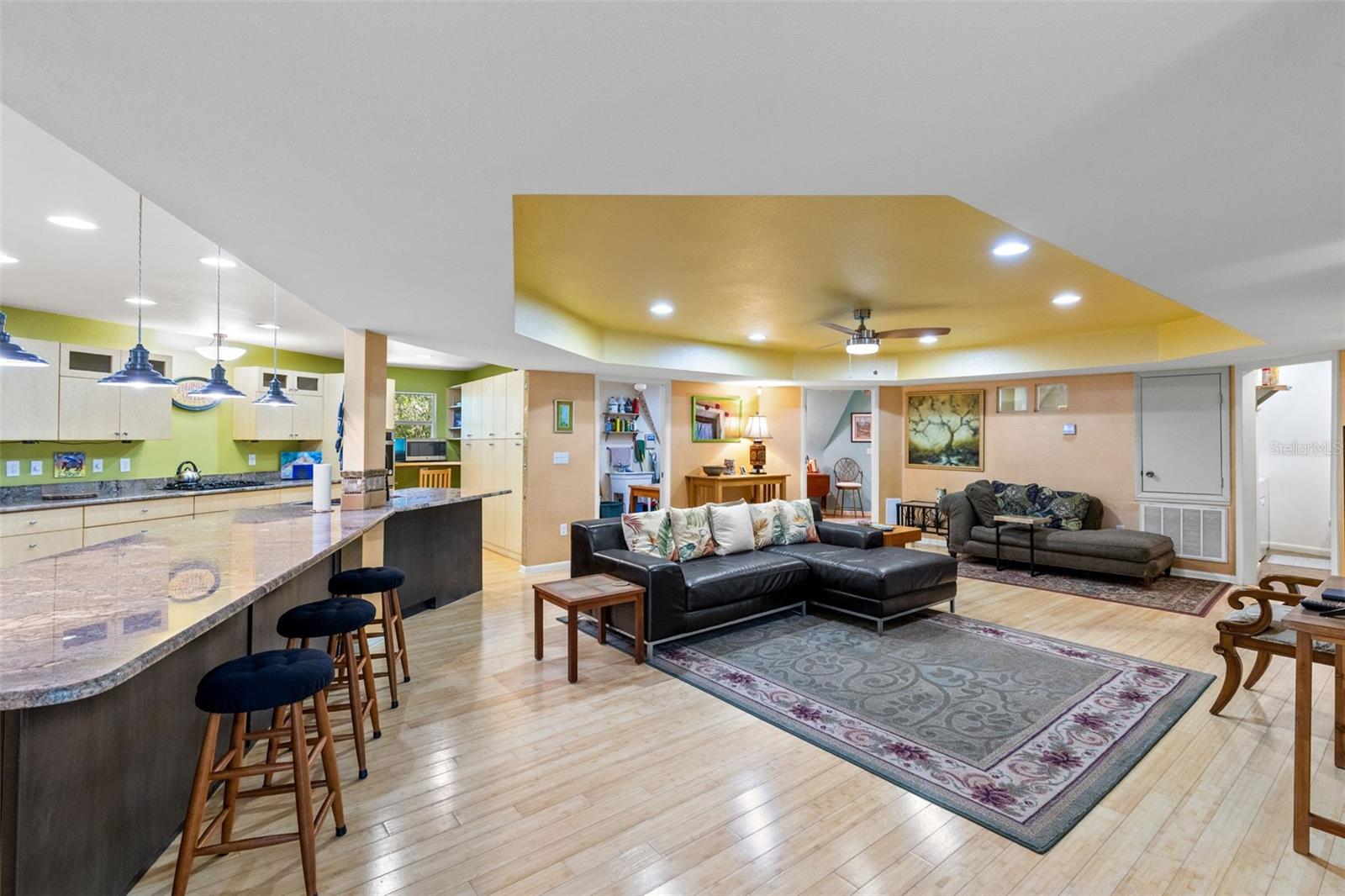 5789 N APOPKA VINELAND RD, ORLANDO, FL, 32818