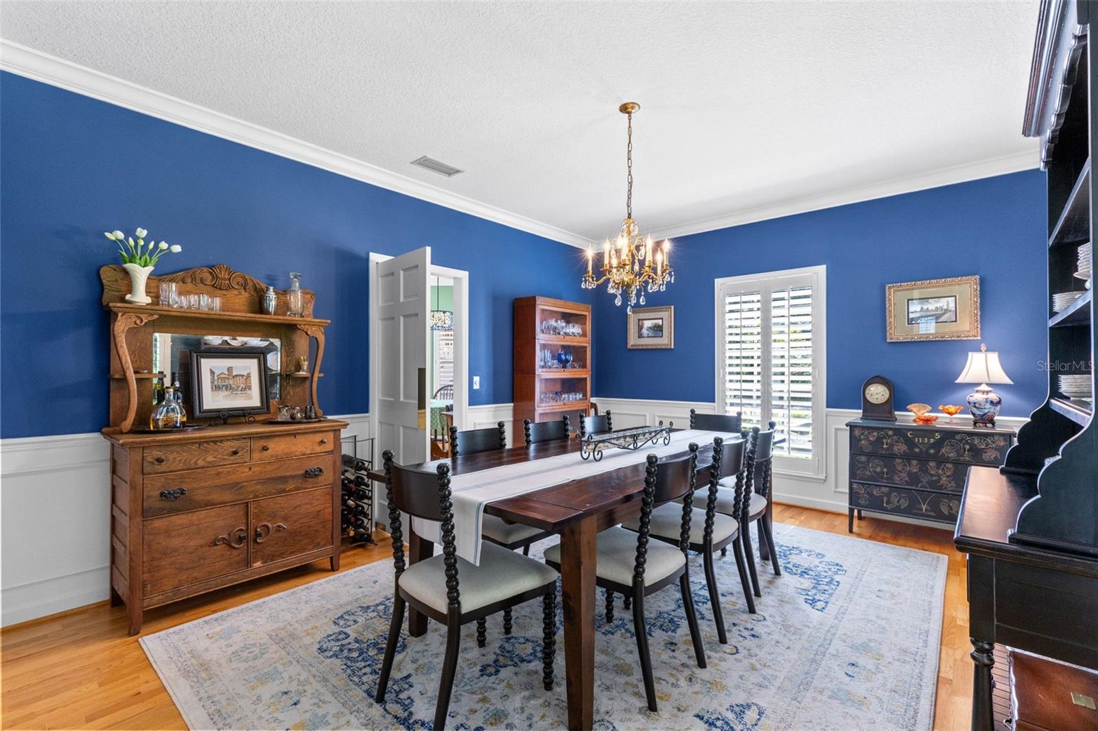 5787 N APOPKA VINELAND RD, ORLANDO, FL, 32818