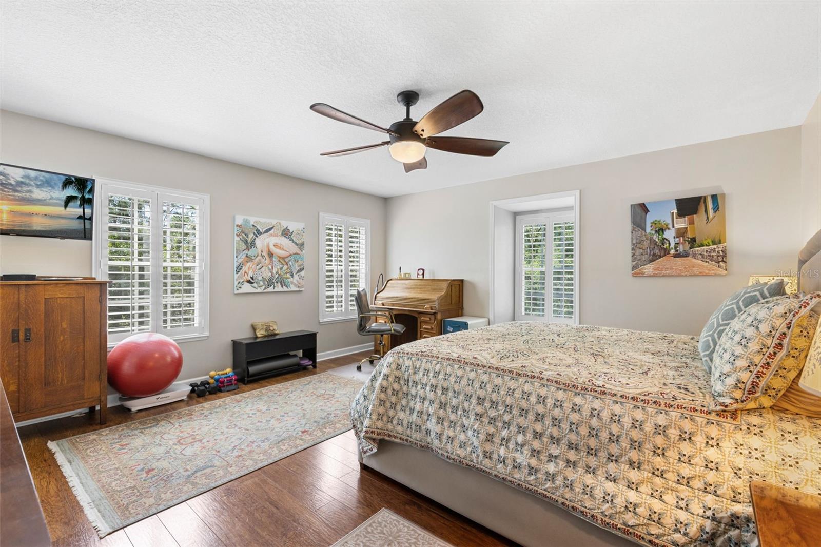 5787 N APOPKA VINELAND RD, ORLANDO, FL, 32818