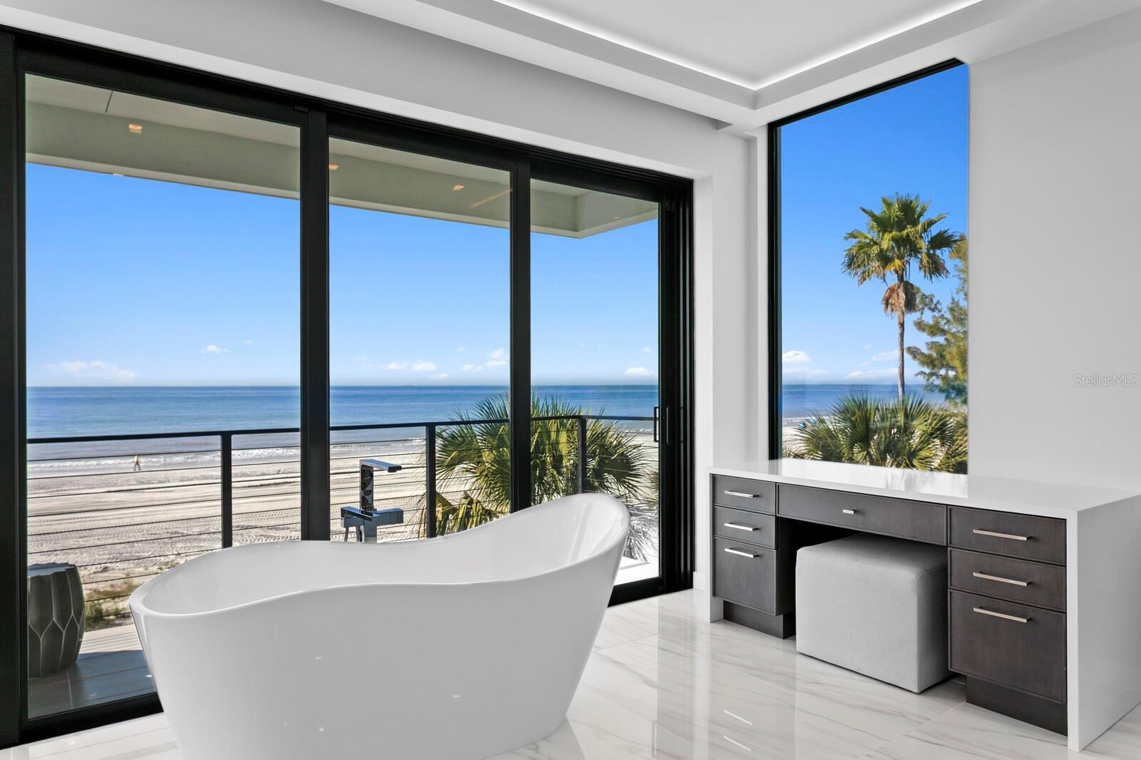 TB8450289 Property Photo