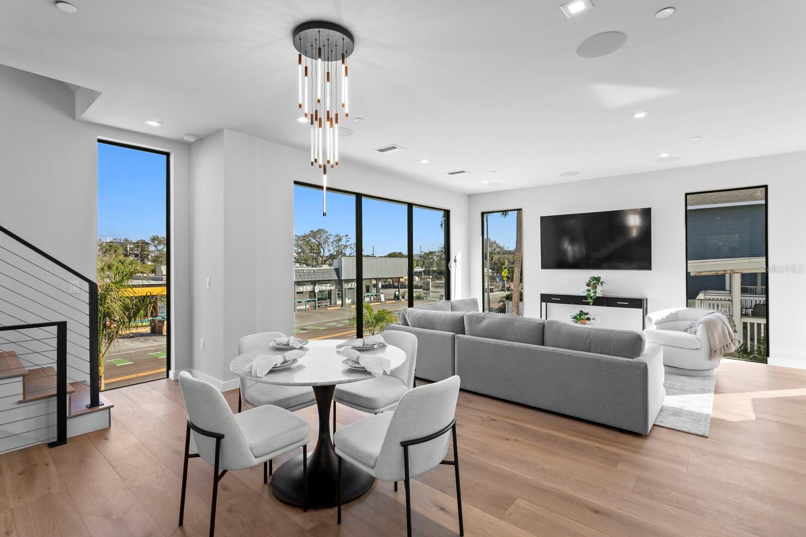 TB8450289 Property Photo