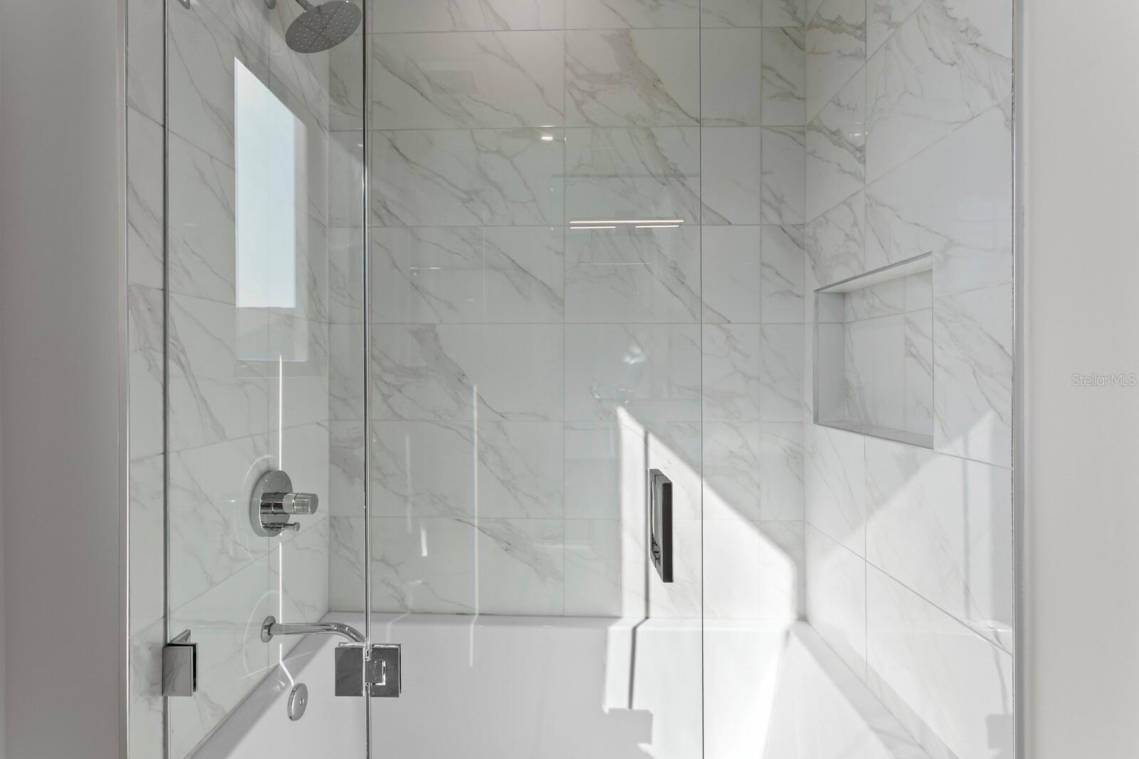 TB8450289 Property Photo