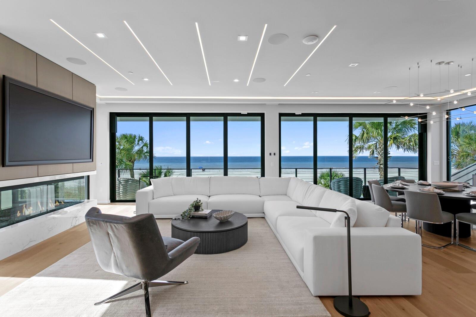 TB8450289 Property Photo