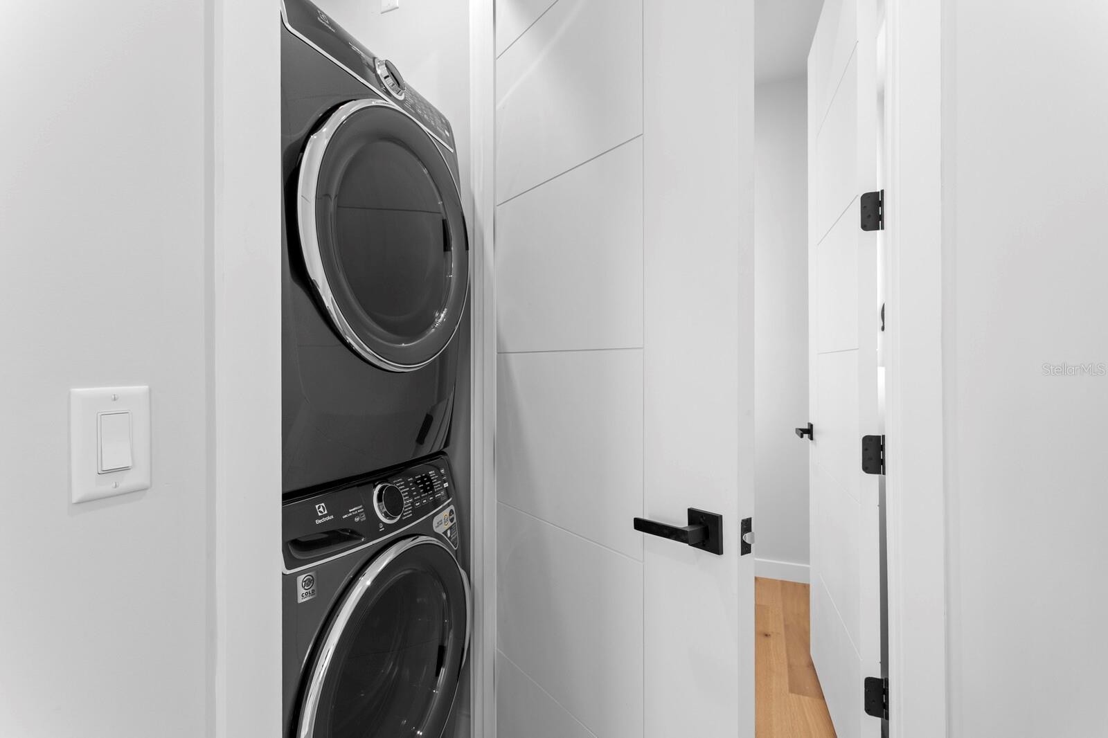 TB8450289 Property Photo