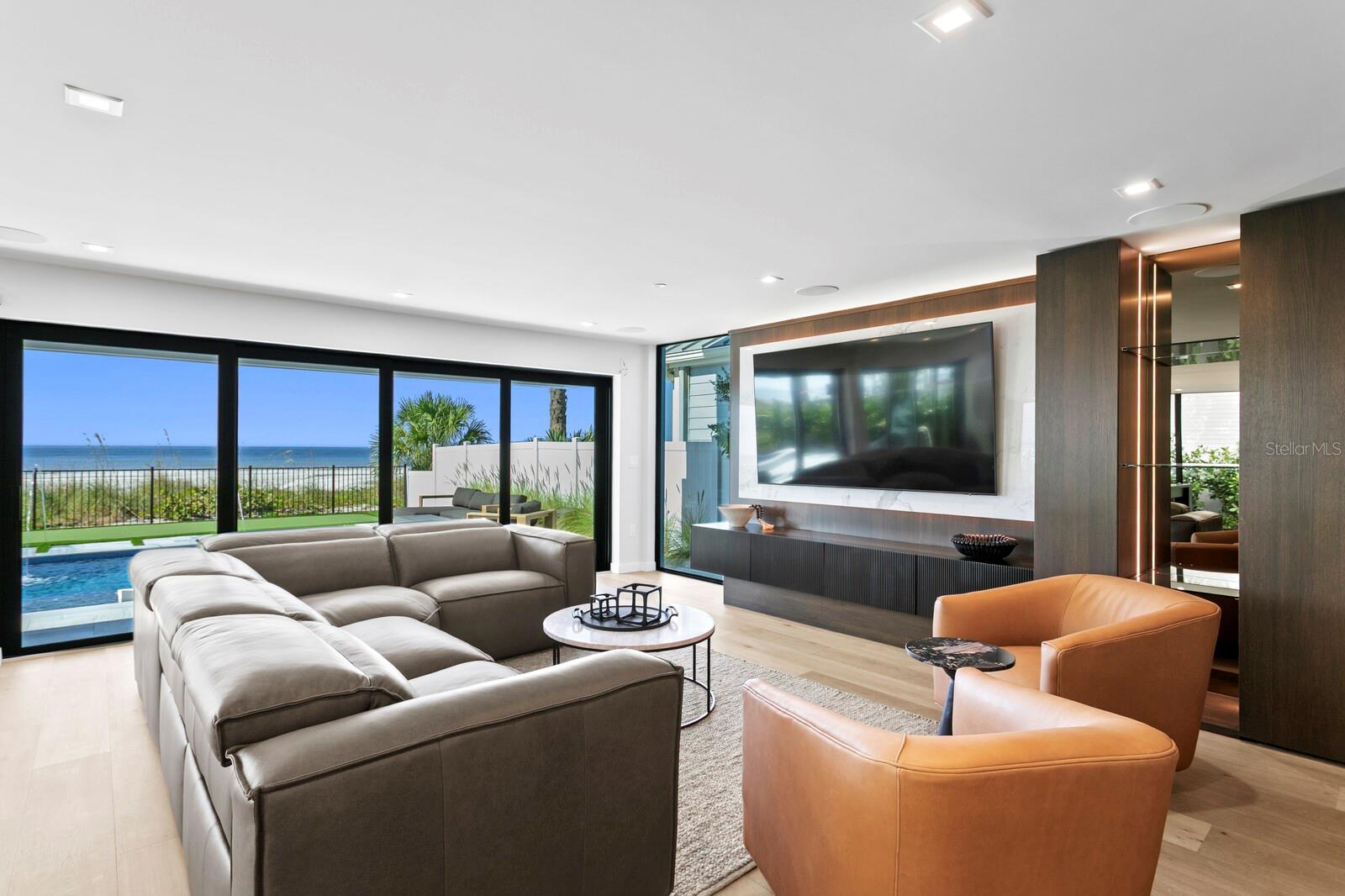 TB8450289 Property Photo