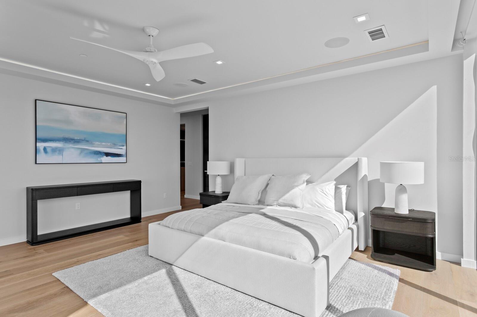 TB8450289 Property Photo