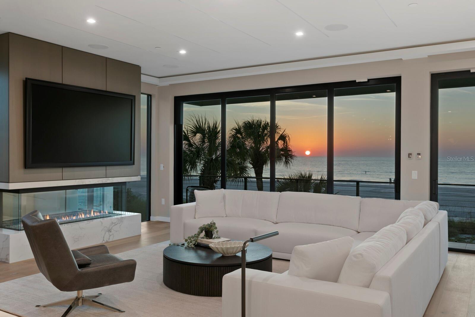 TB8450289 Property Photo