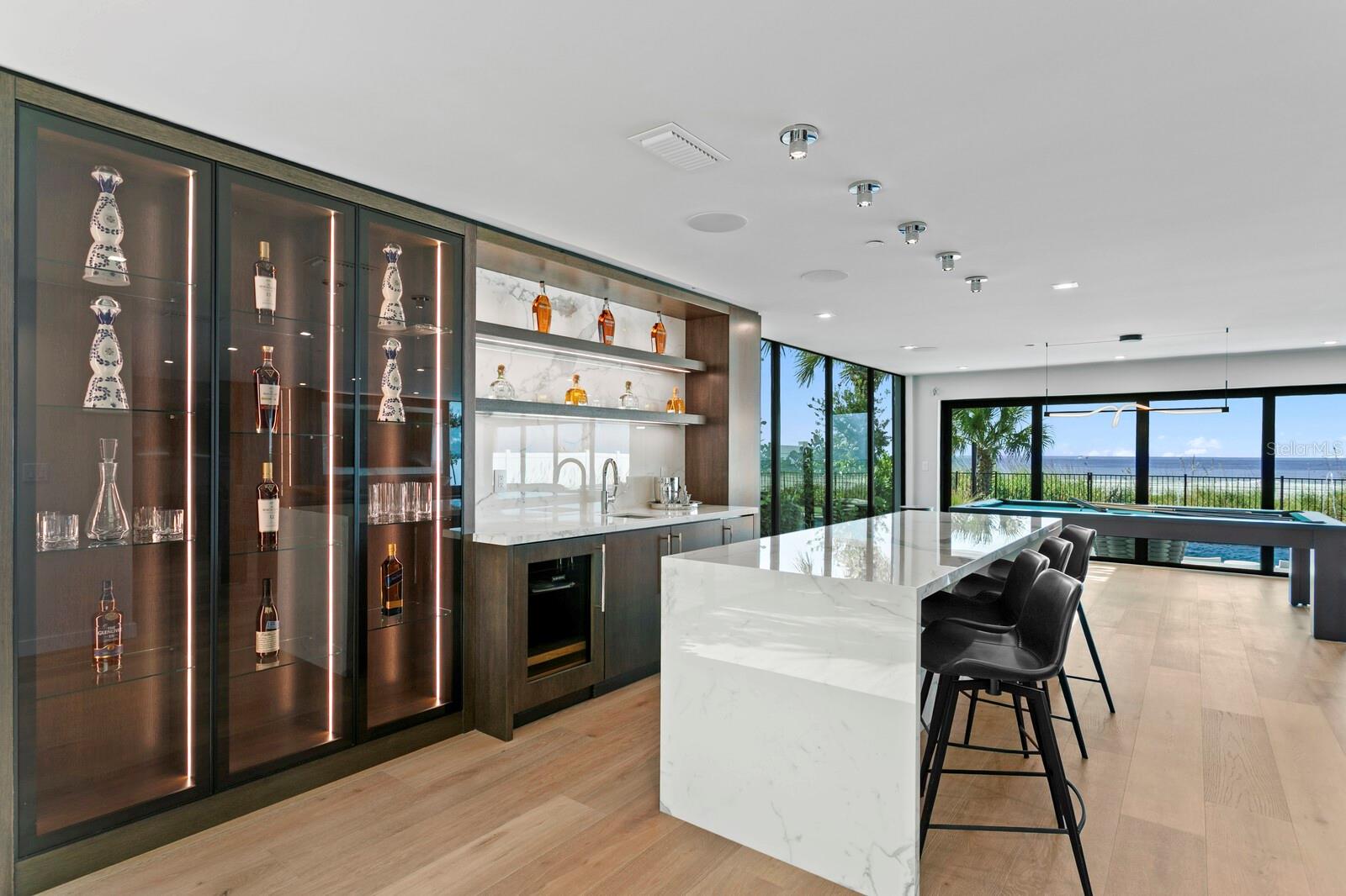 TB8450289 Property Photo