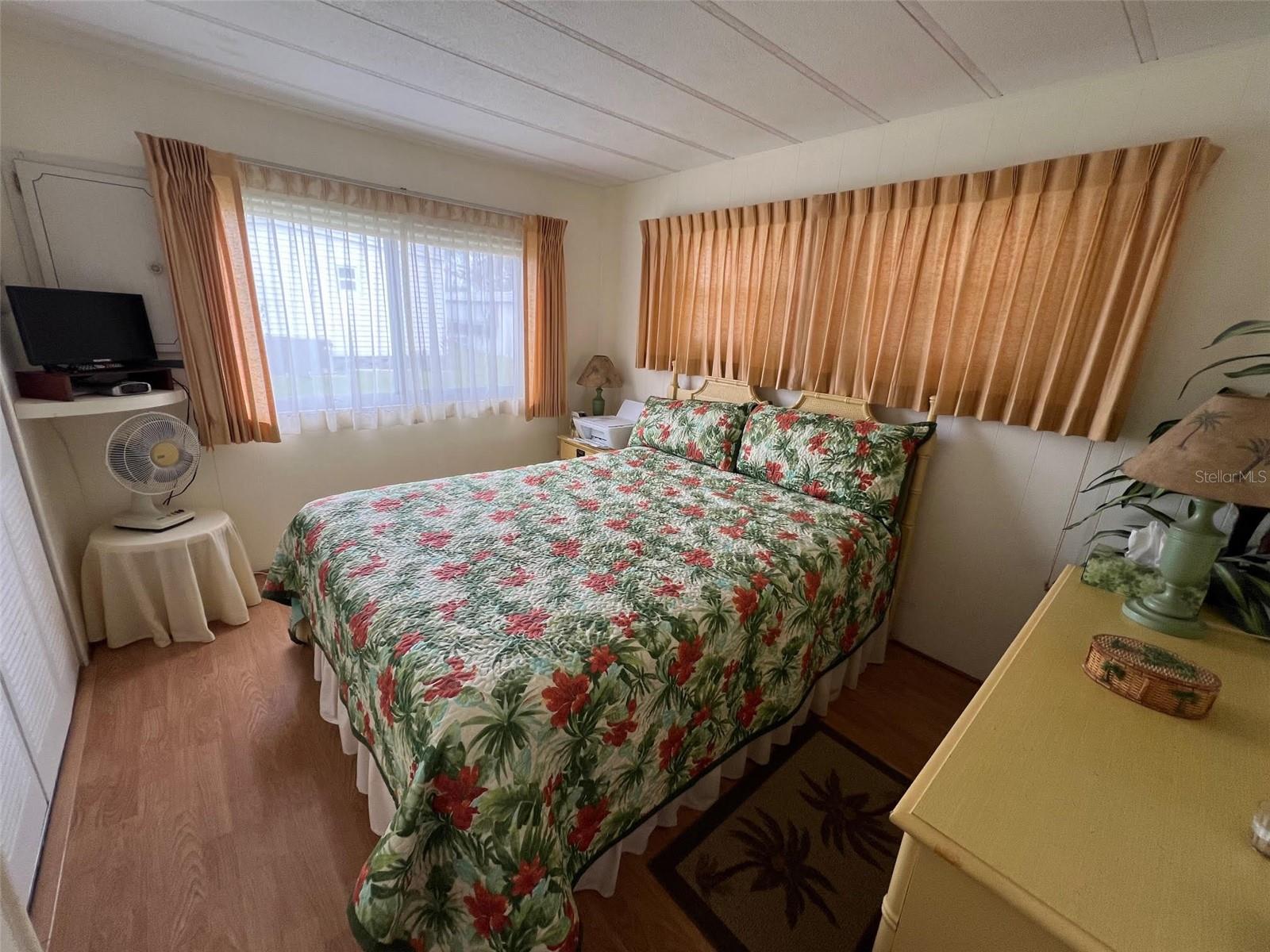 TB8450291 Property Photo