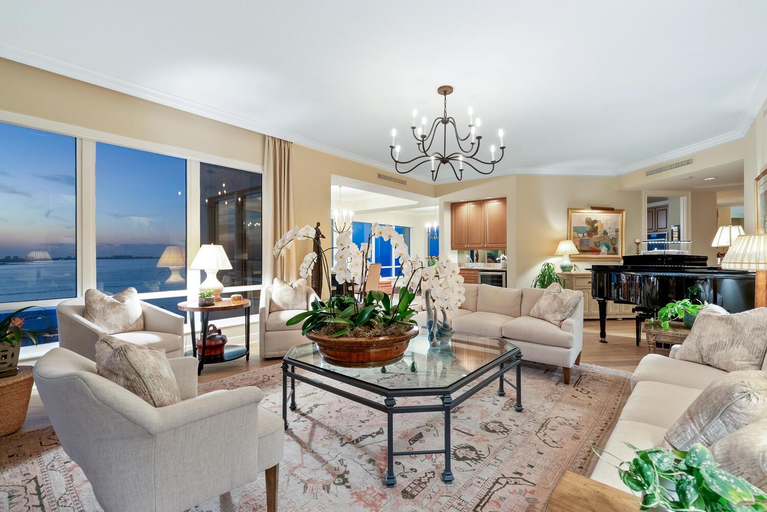 A4672912 Property Photo