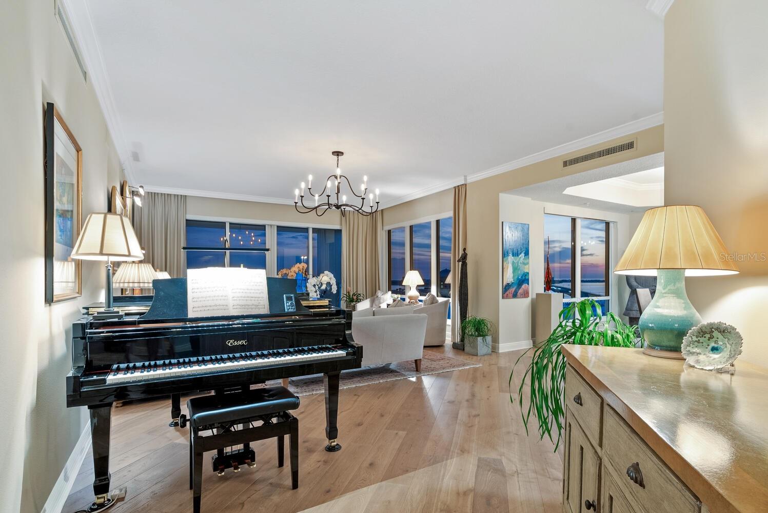 A4672912 Property Photo