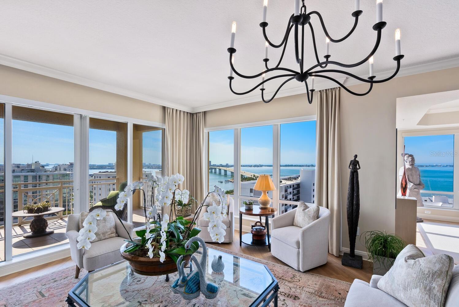 A4672912 Property Photo