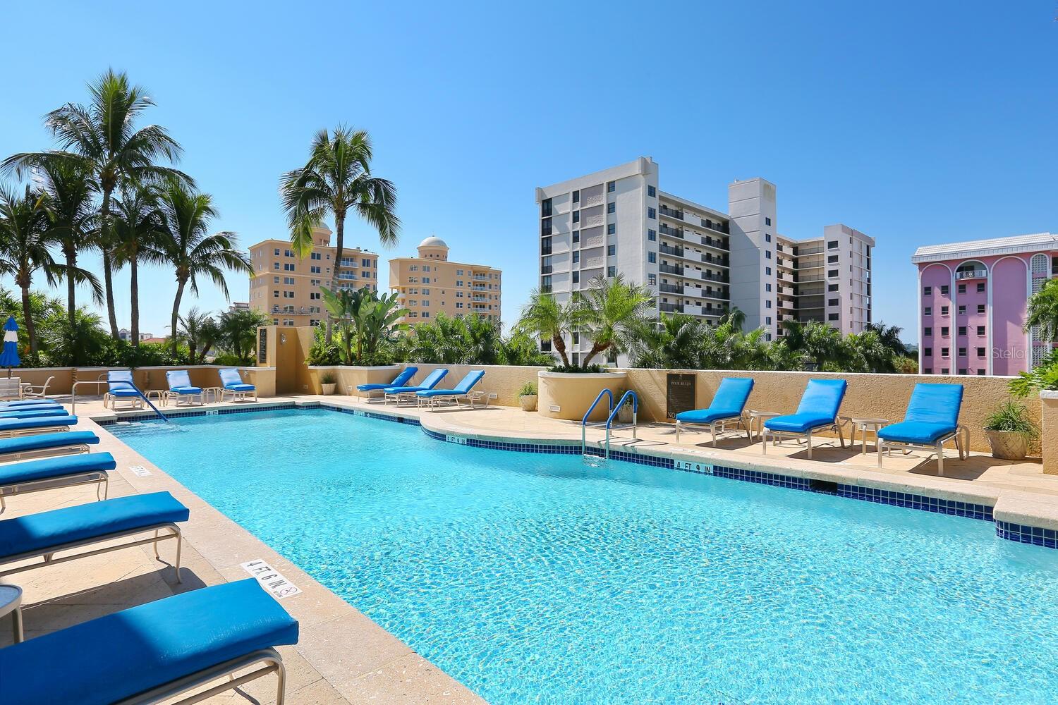 A4672912 Property Photo