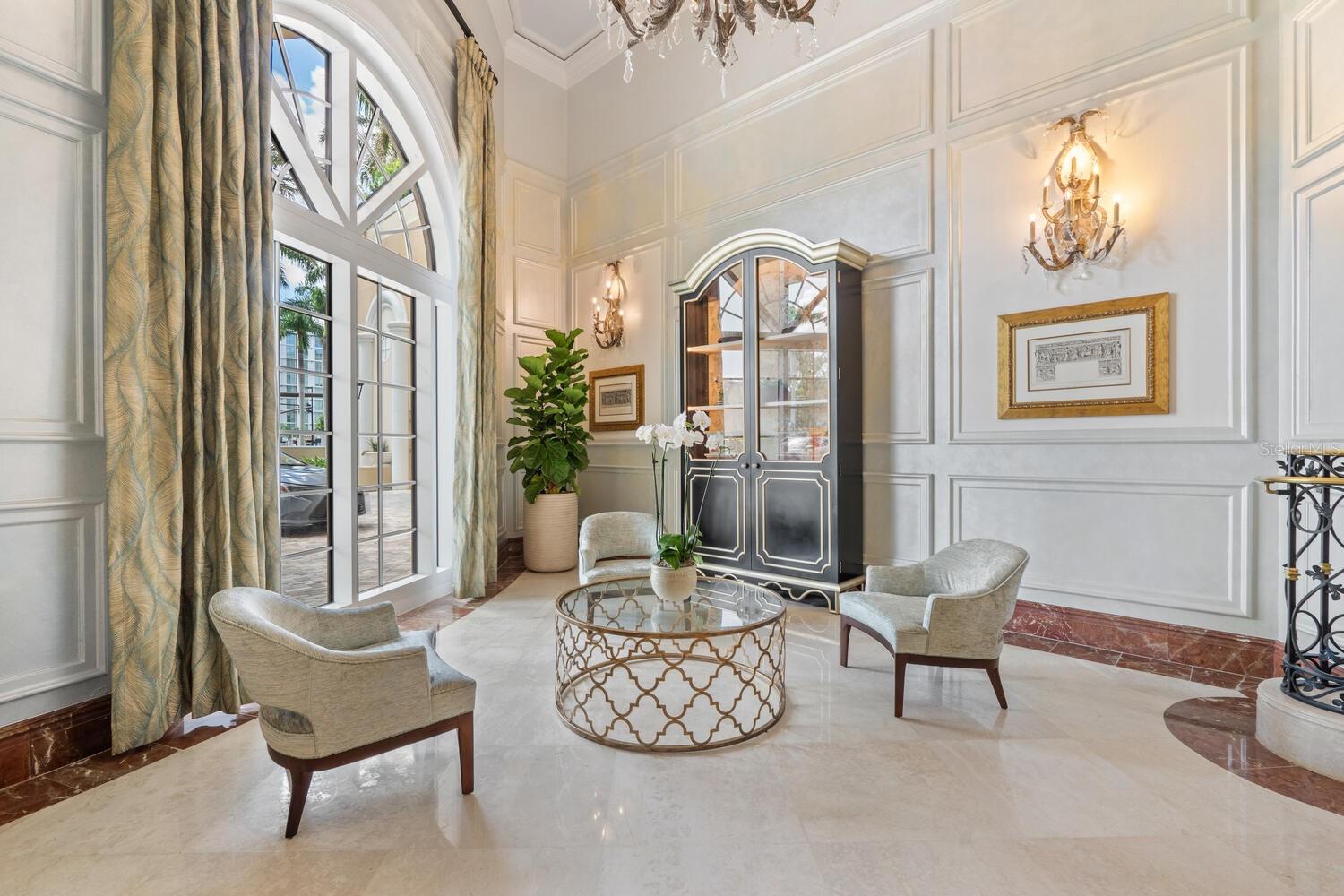 A4672912 Property Photo