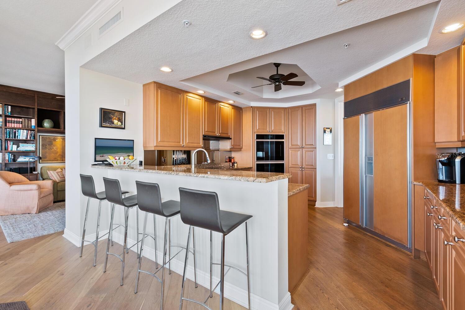 A4672912 Property Photo