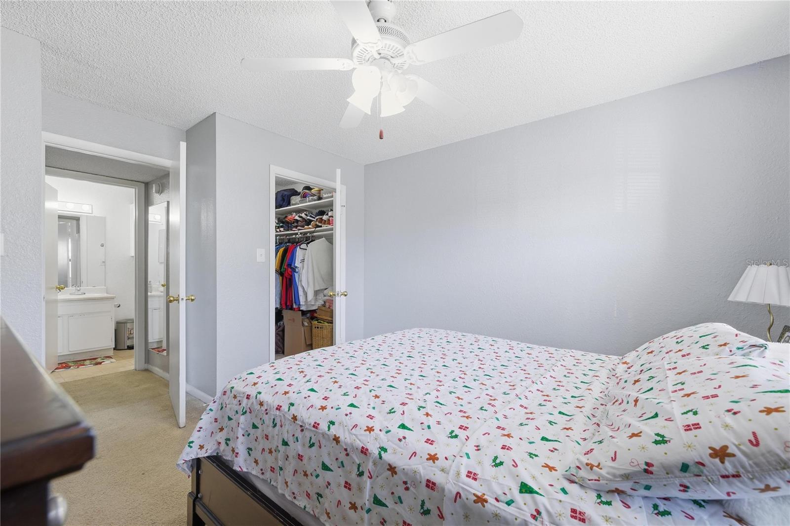 O6362454 Property Photo