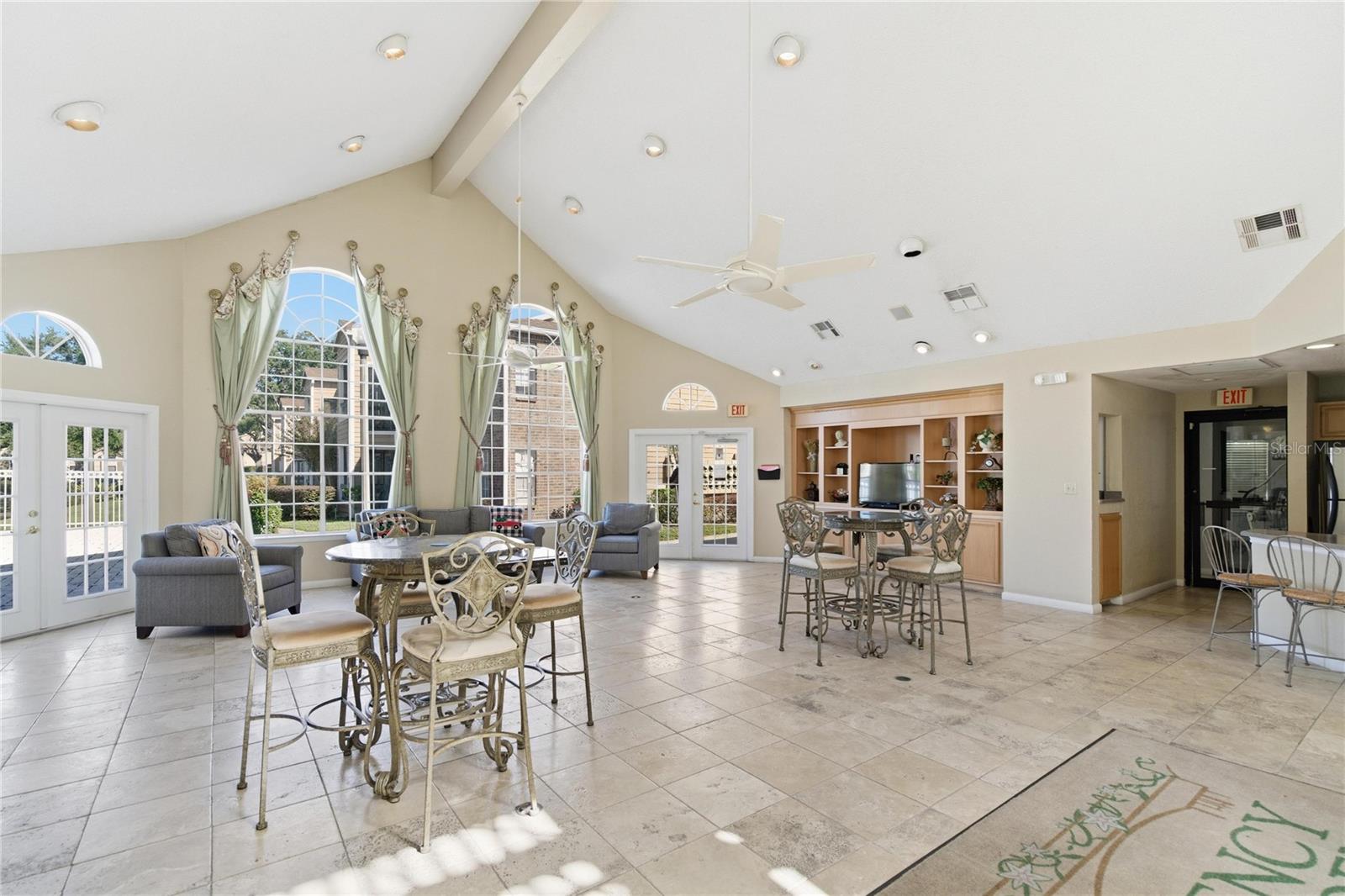 O6362454 Property Photo