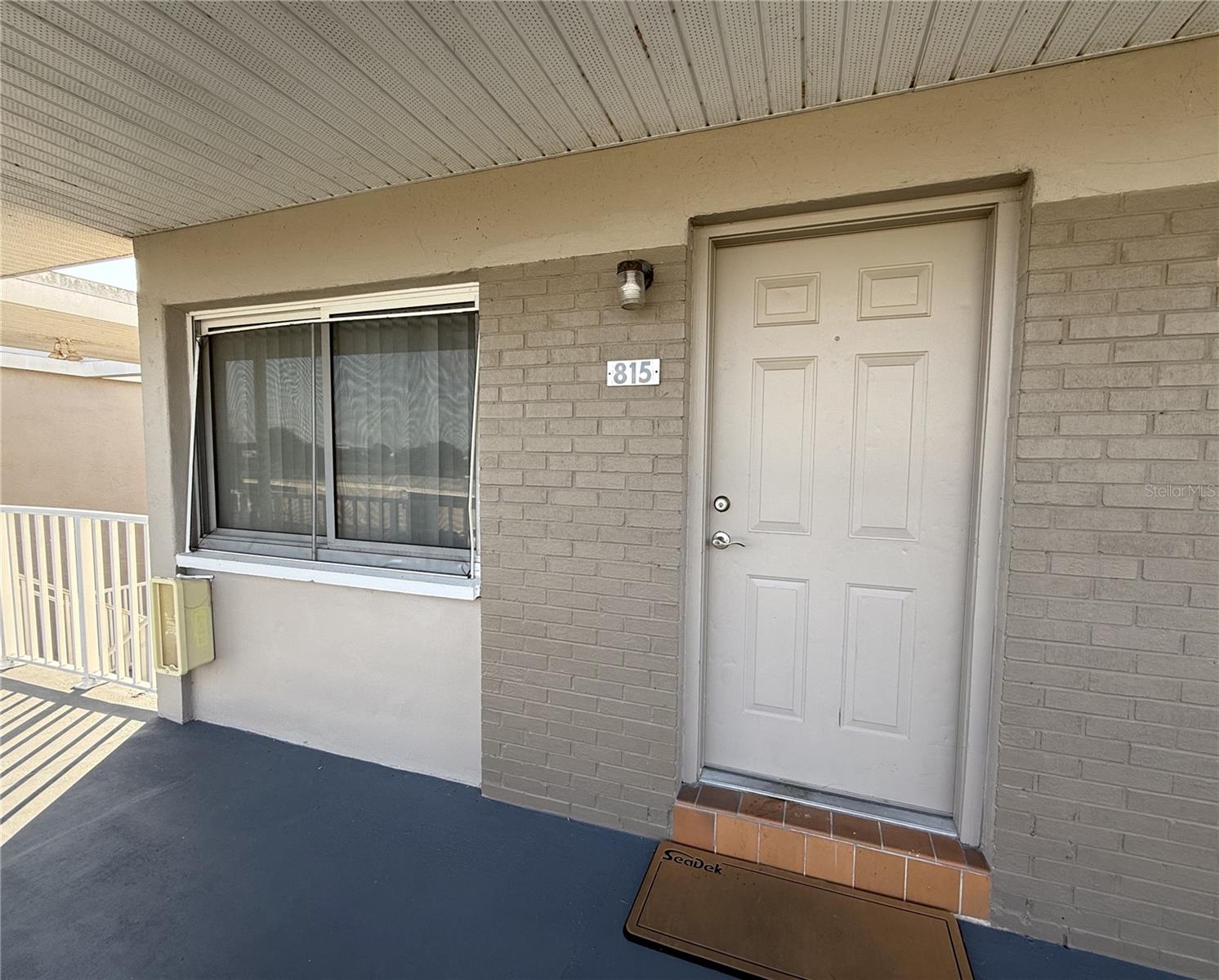 O6362460 Property Photo