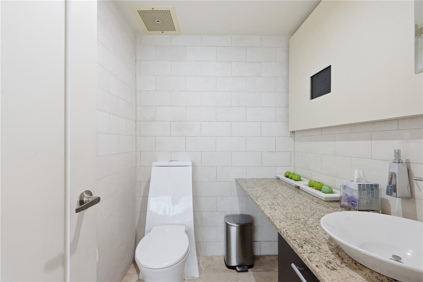 PR9117525 Property Photo