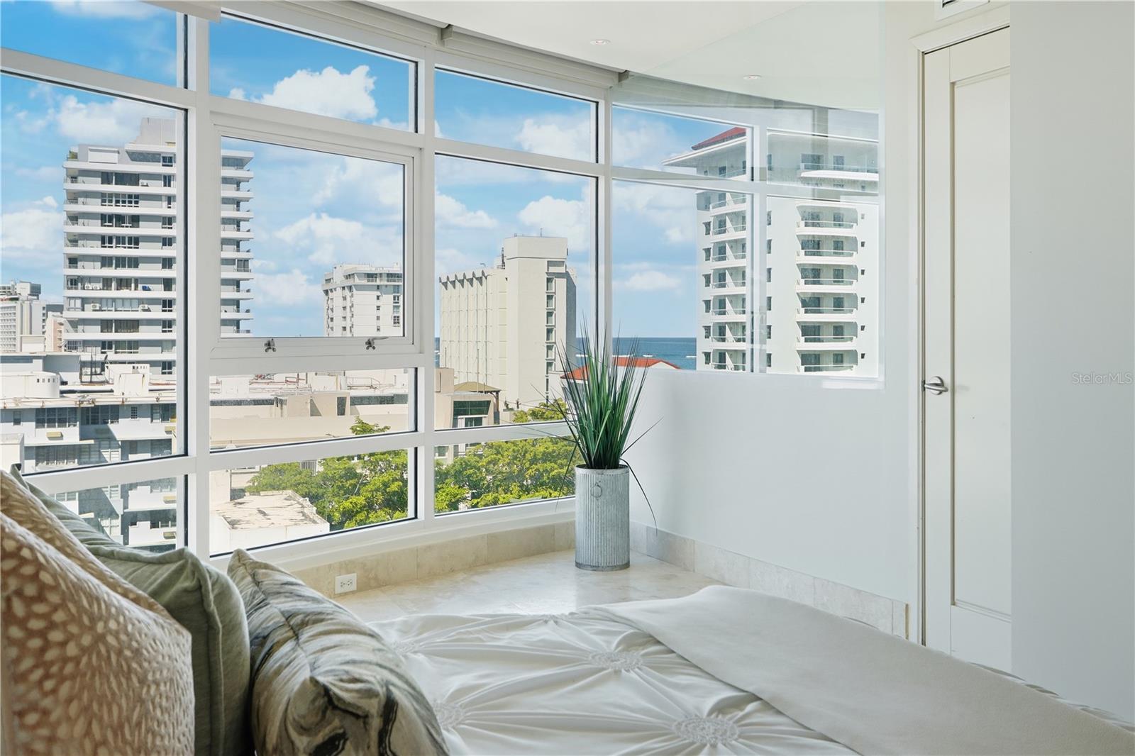 PR9117525 Property Photo