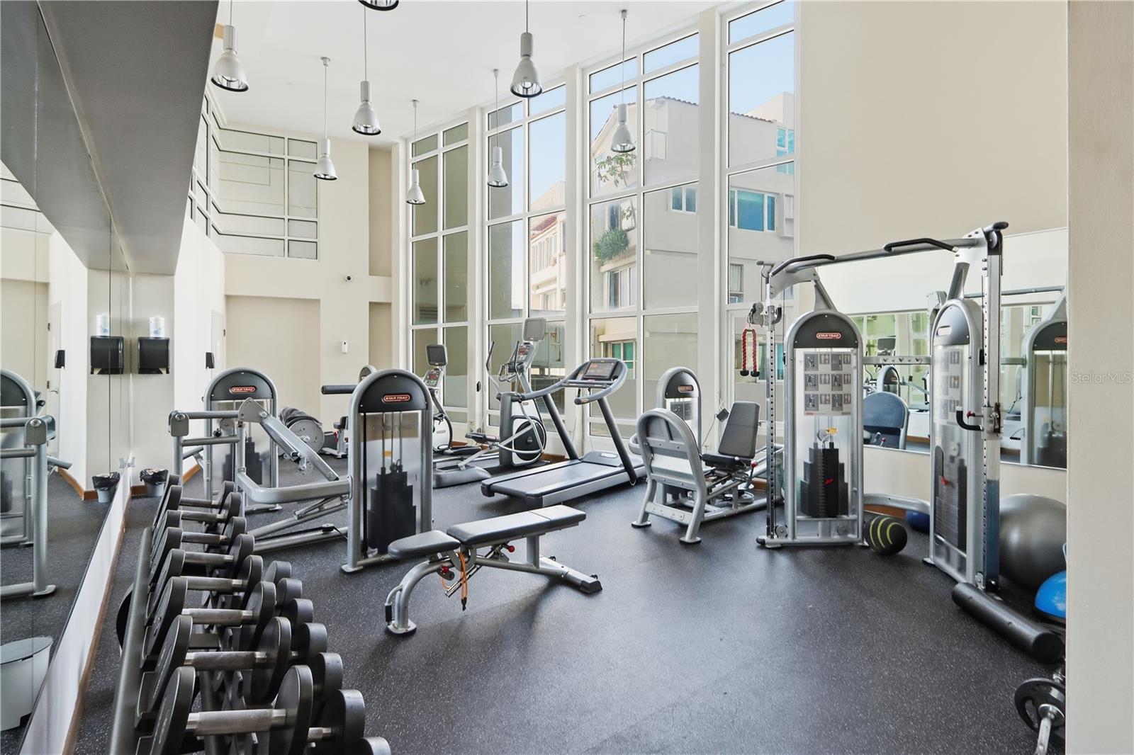 PR9117525 Property Photo