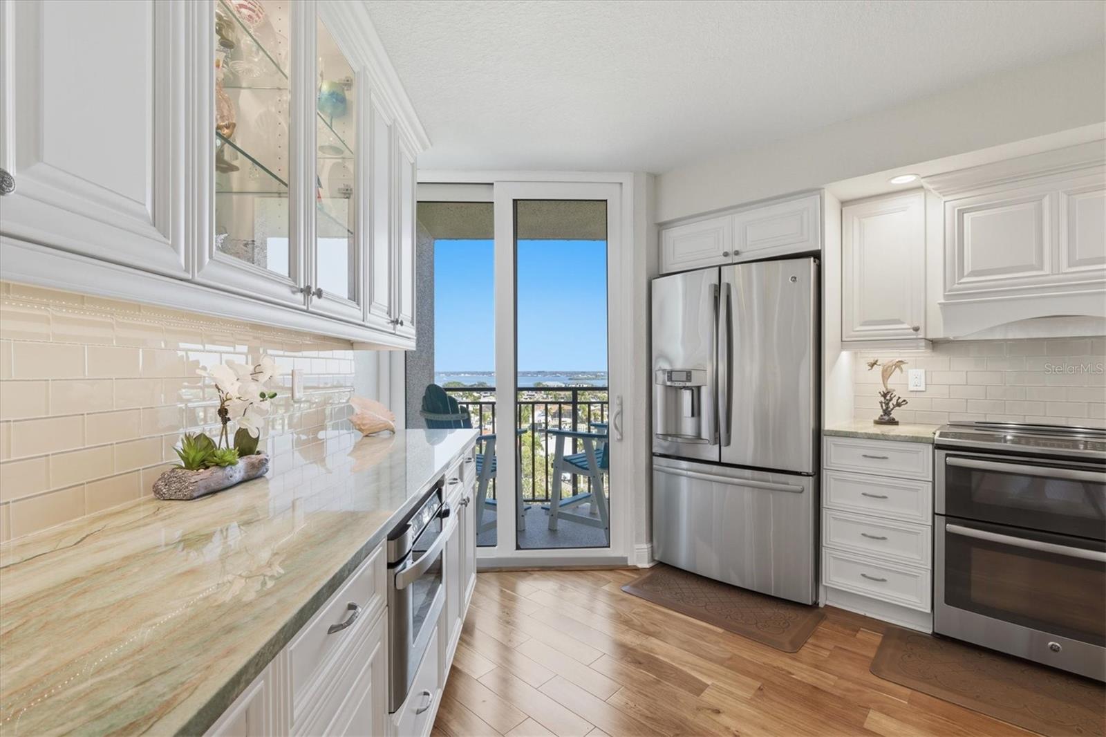 Gorgeous Kitchen Custom Cabinets