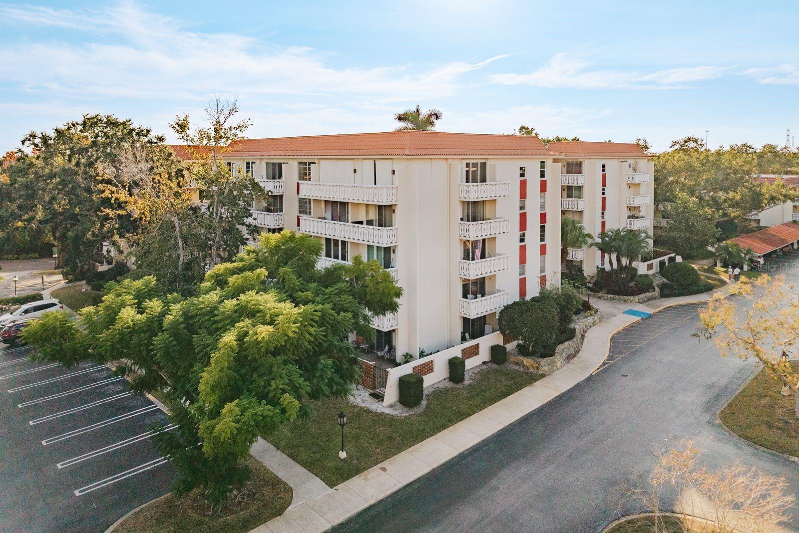 TB8450464 Property Photo