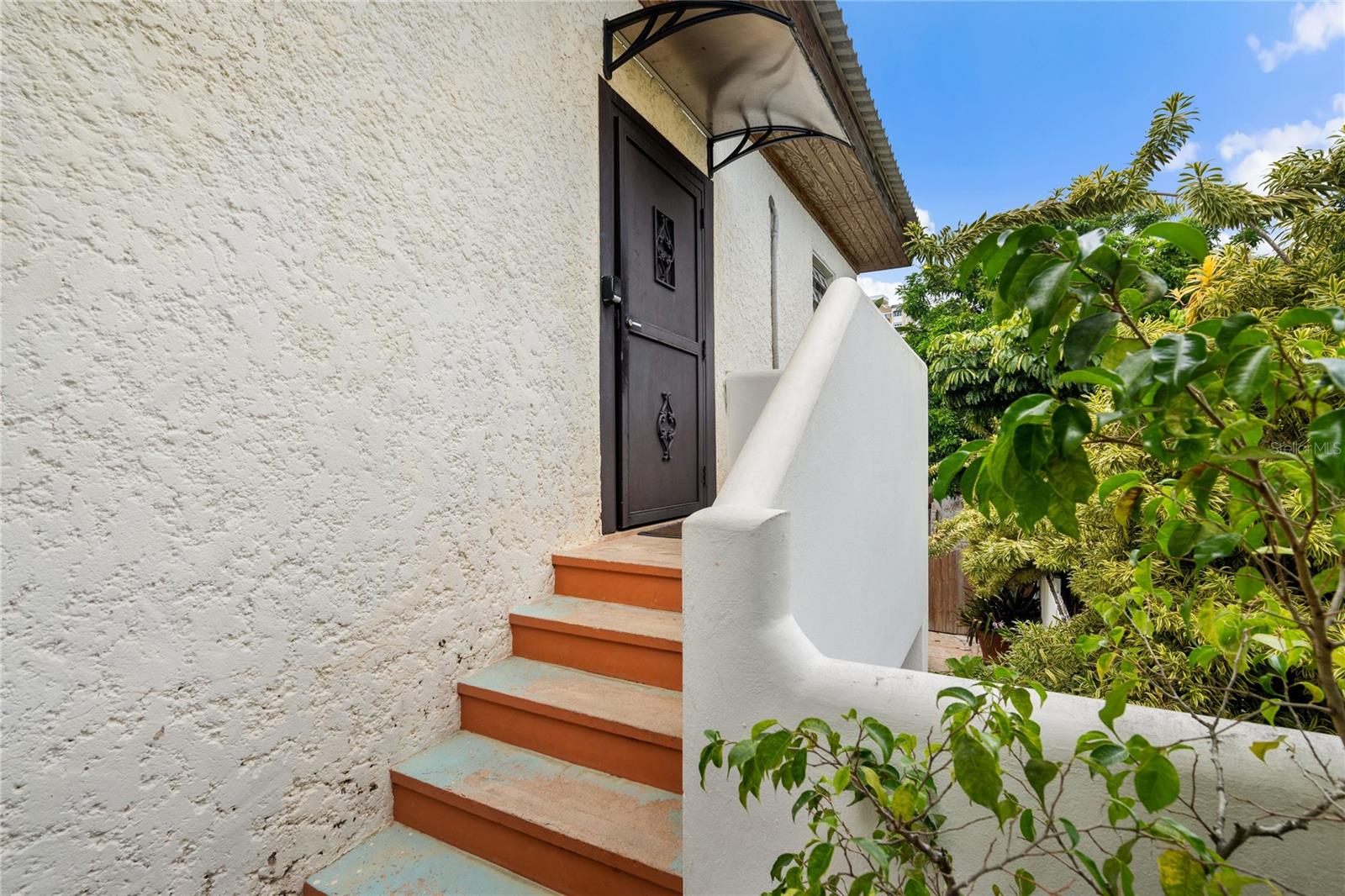 PR9117532 Property Photo