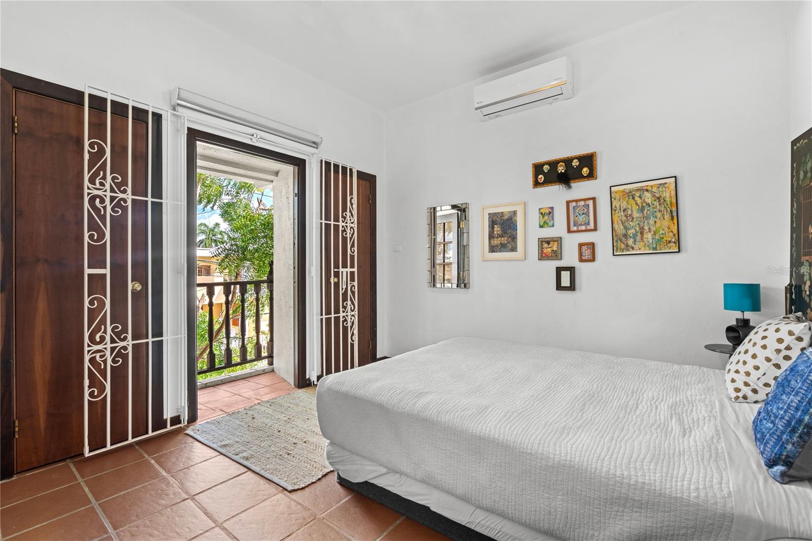 PR9117532 Property Photo