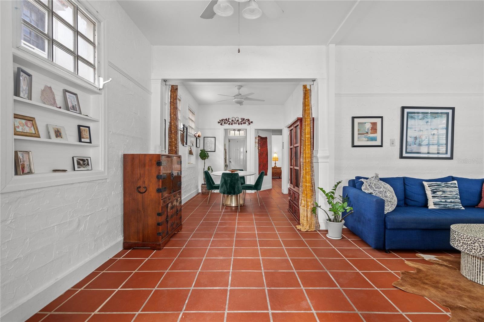 PR9117532 Property Photo