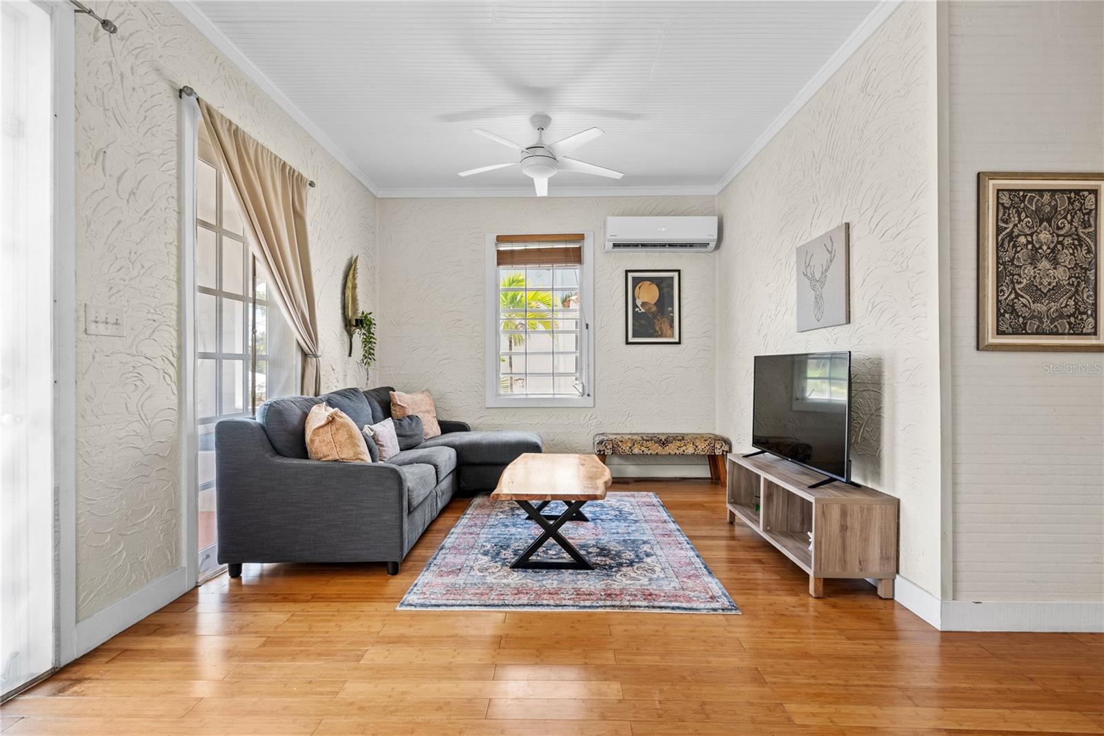 PR9117532 Property Photo