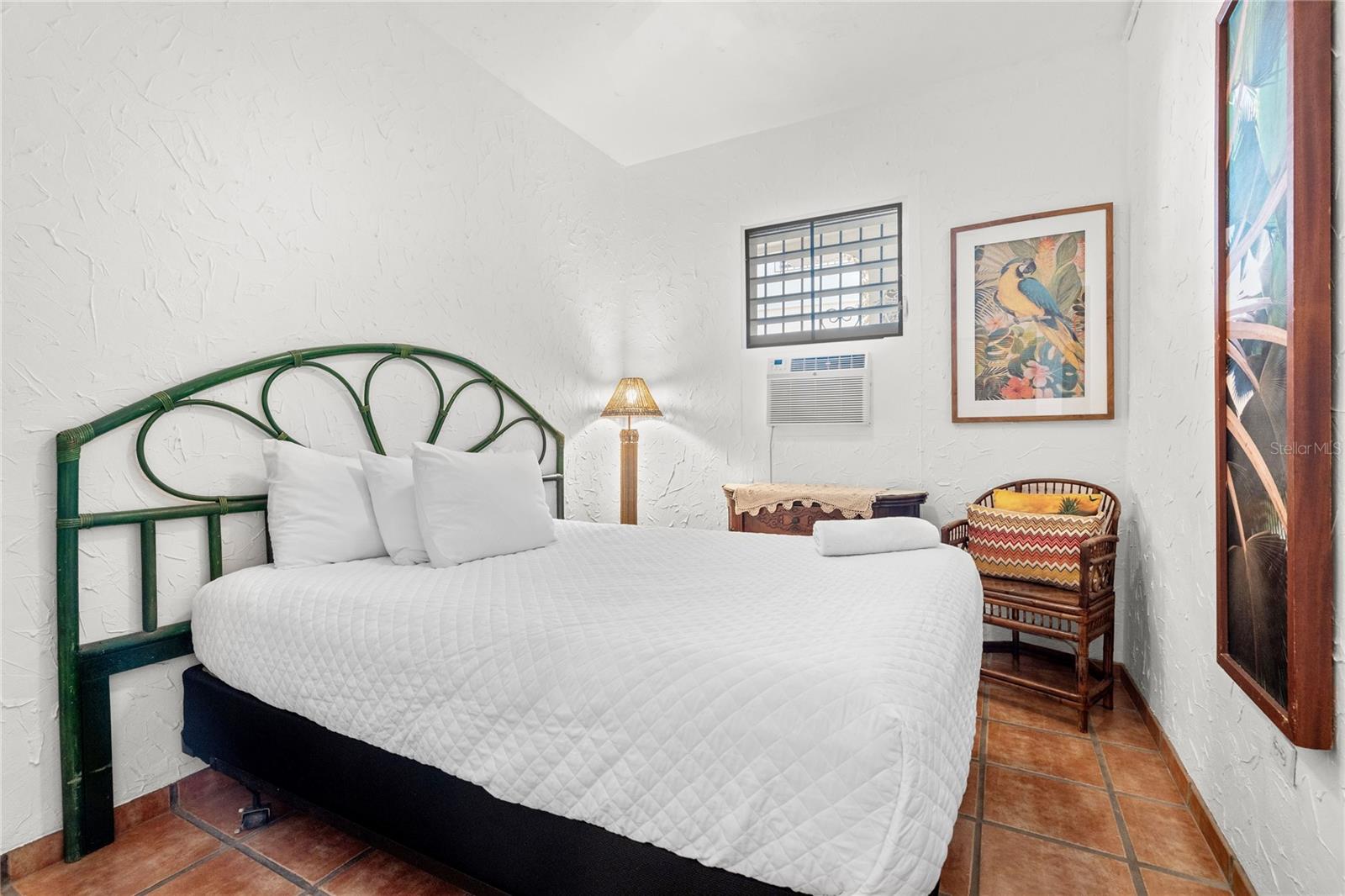 PR9117532 Property Photo